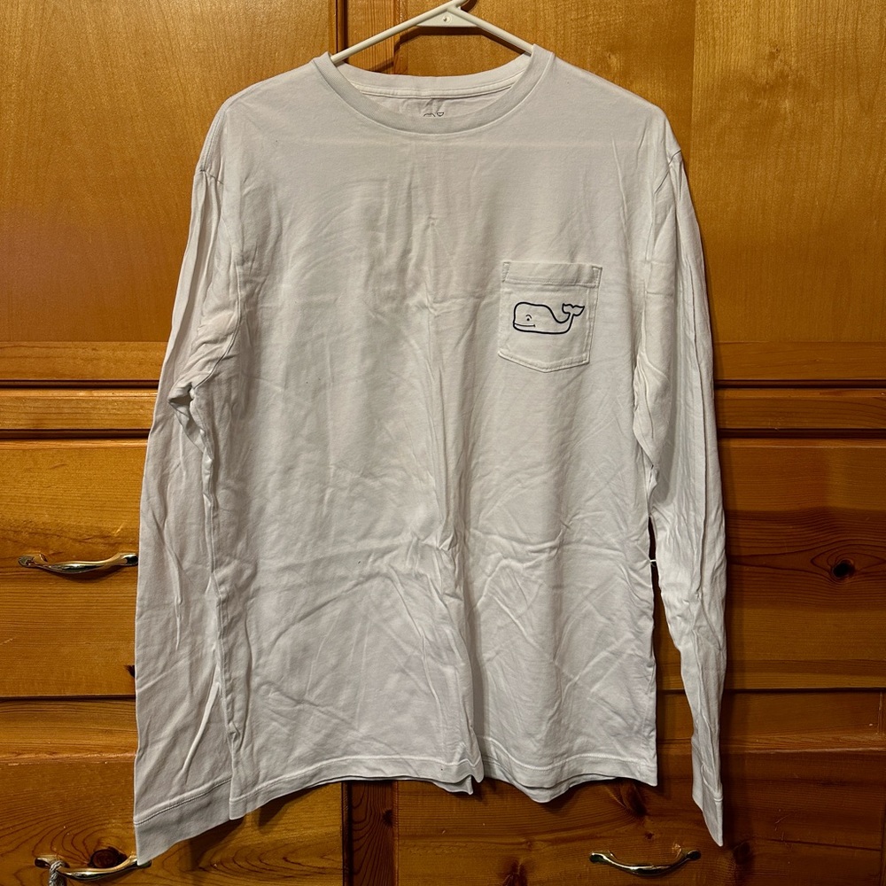 Vineyard Vines Santa Whale Long Sleeve logo tee size medium